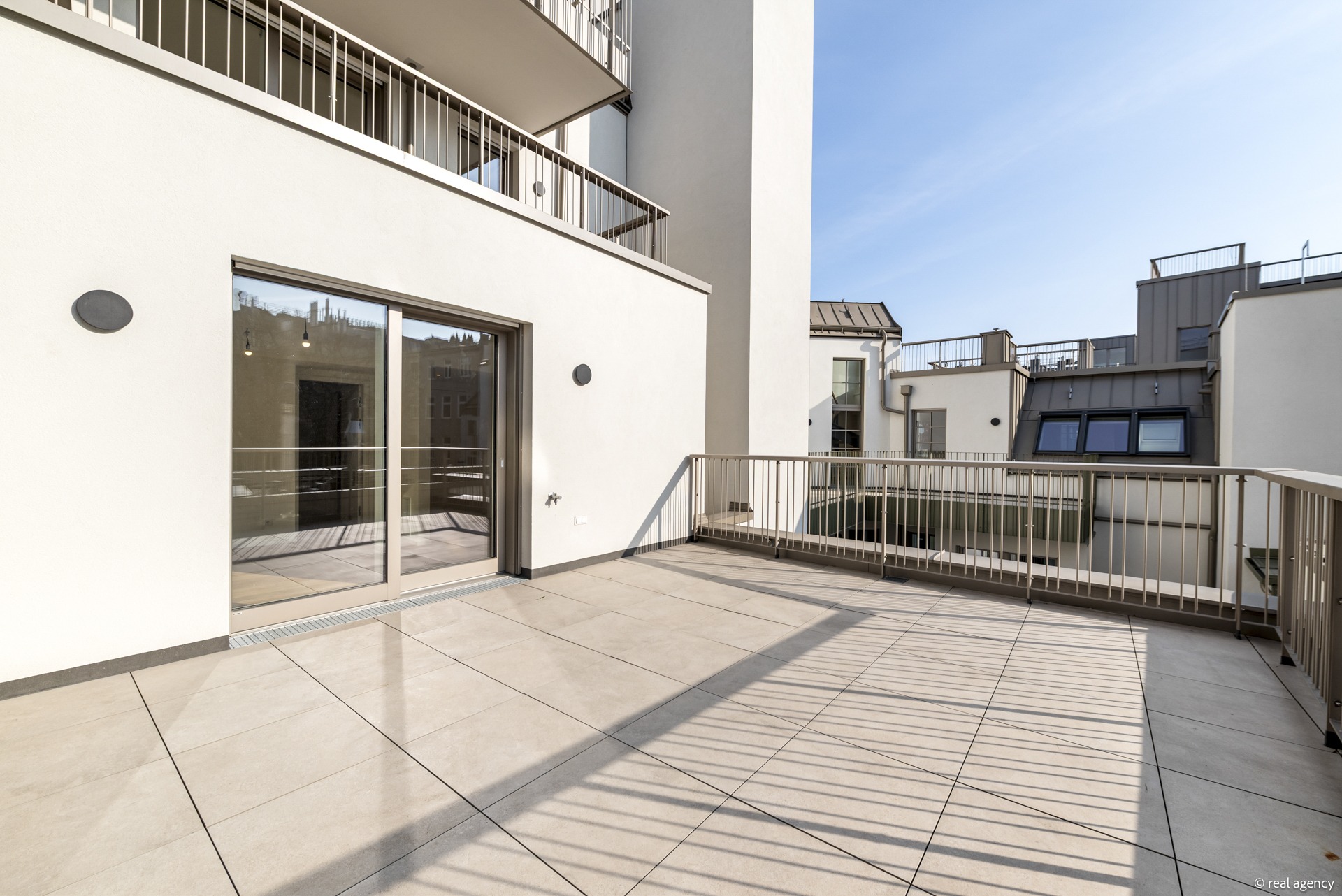 2026-03-11 S01848 Favoritenstraße 58 406-007